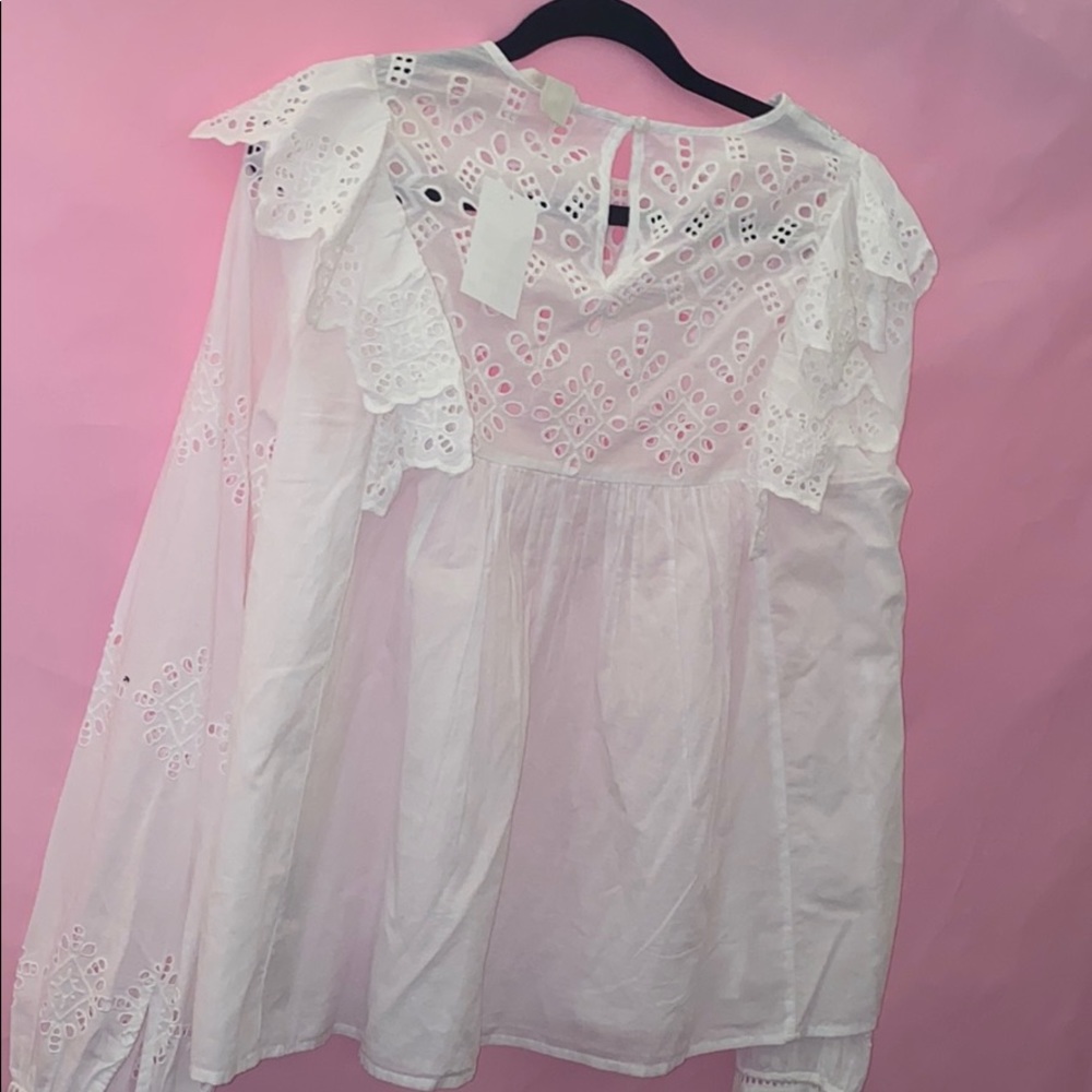 White blouse - Picture 2 of 2